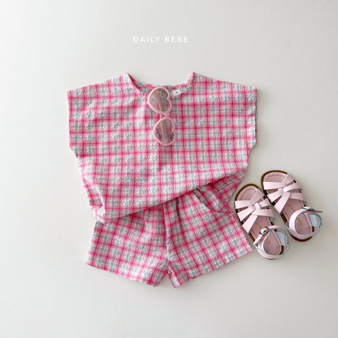 Checkered Set