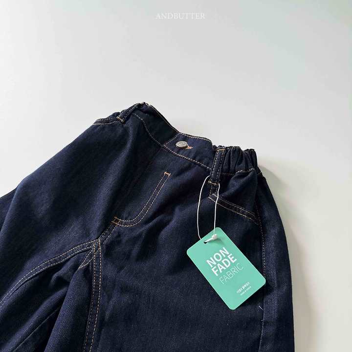 Non-Fade Bermuda Pants