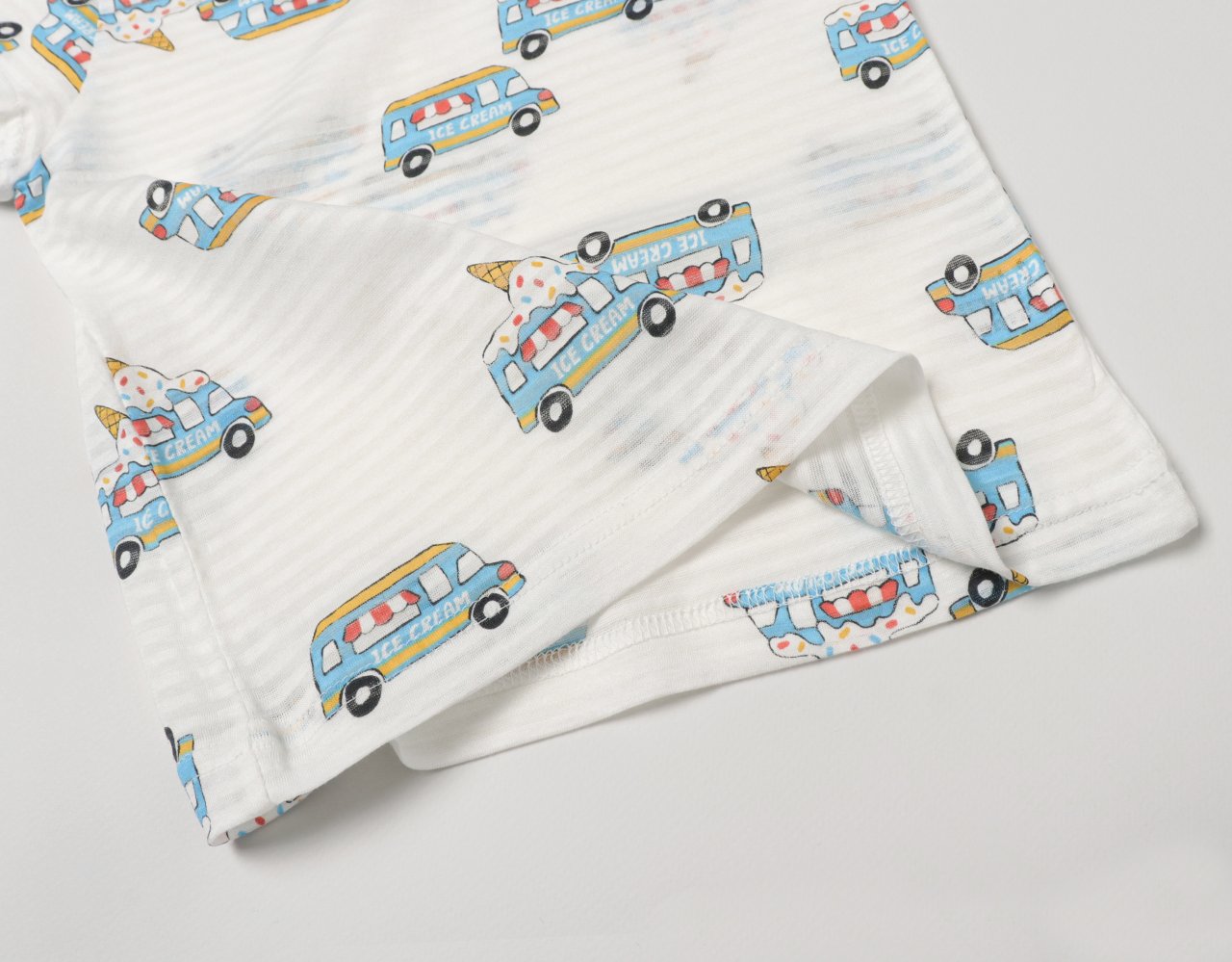 Mid-Length Jacquard Set (Ice Car)