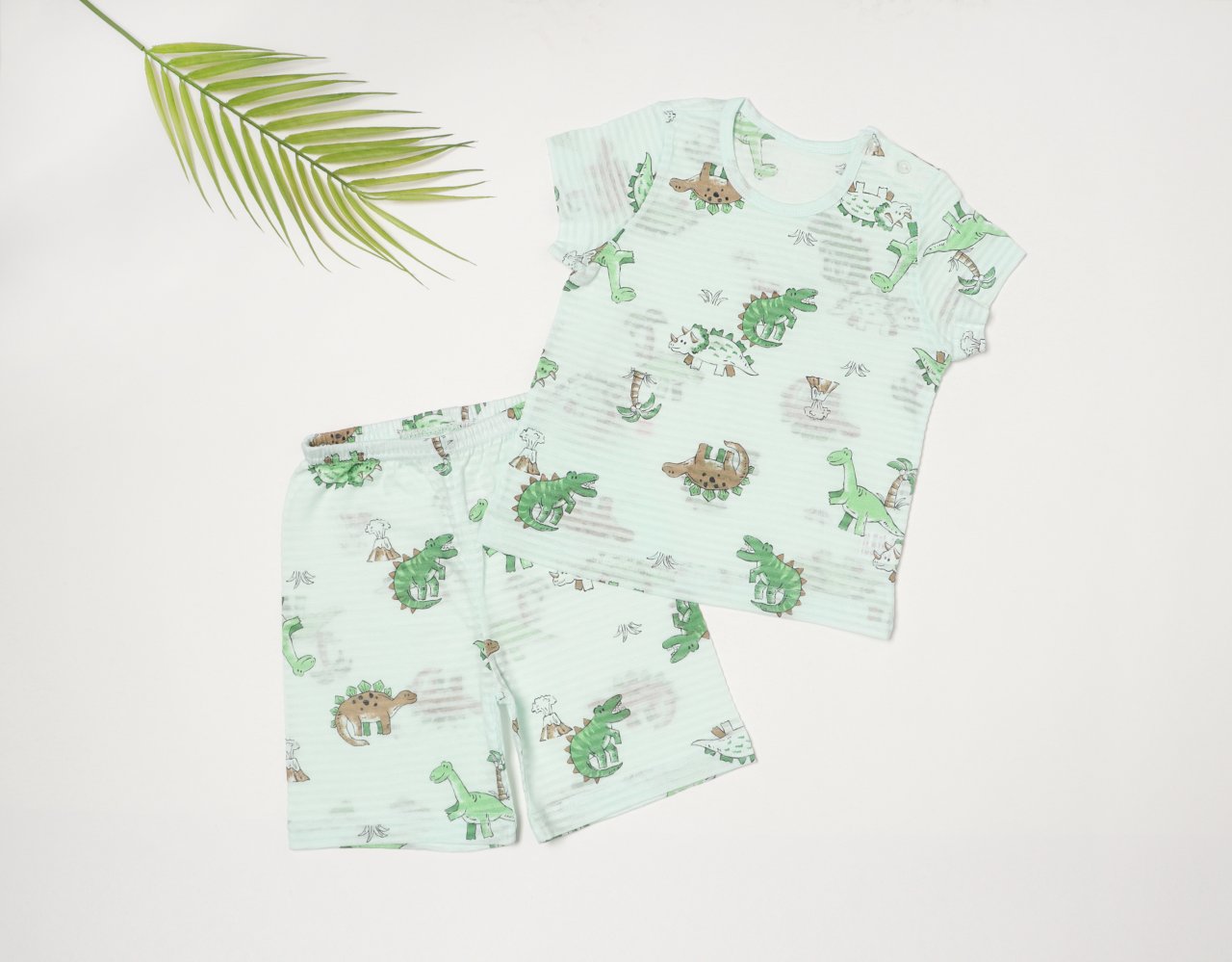 Mid-Length Jacquard Set (Dinosaur Land)