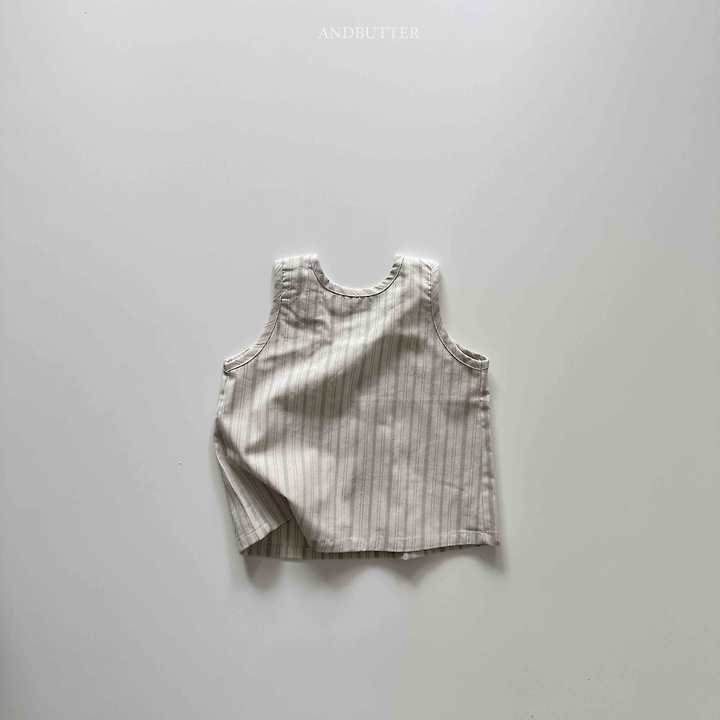 Natural Button Sleeveless Top