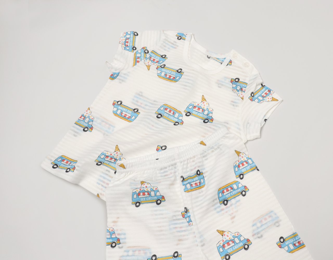Mid-Length Jacquard Set (Ice Car)