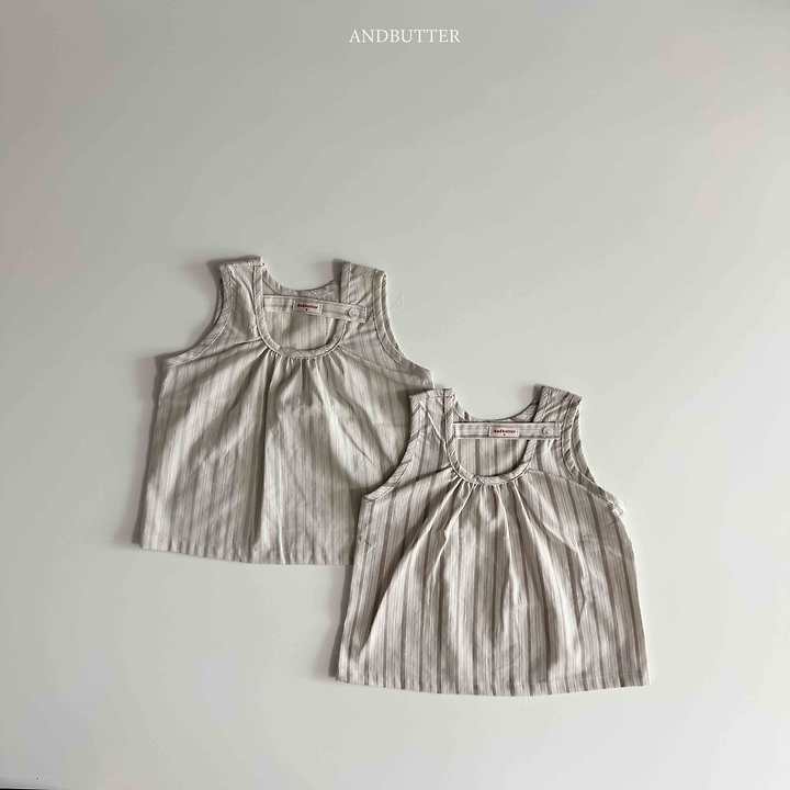 Natural Button Sleeveless Top